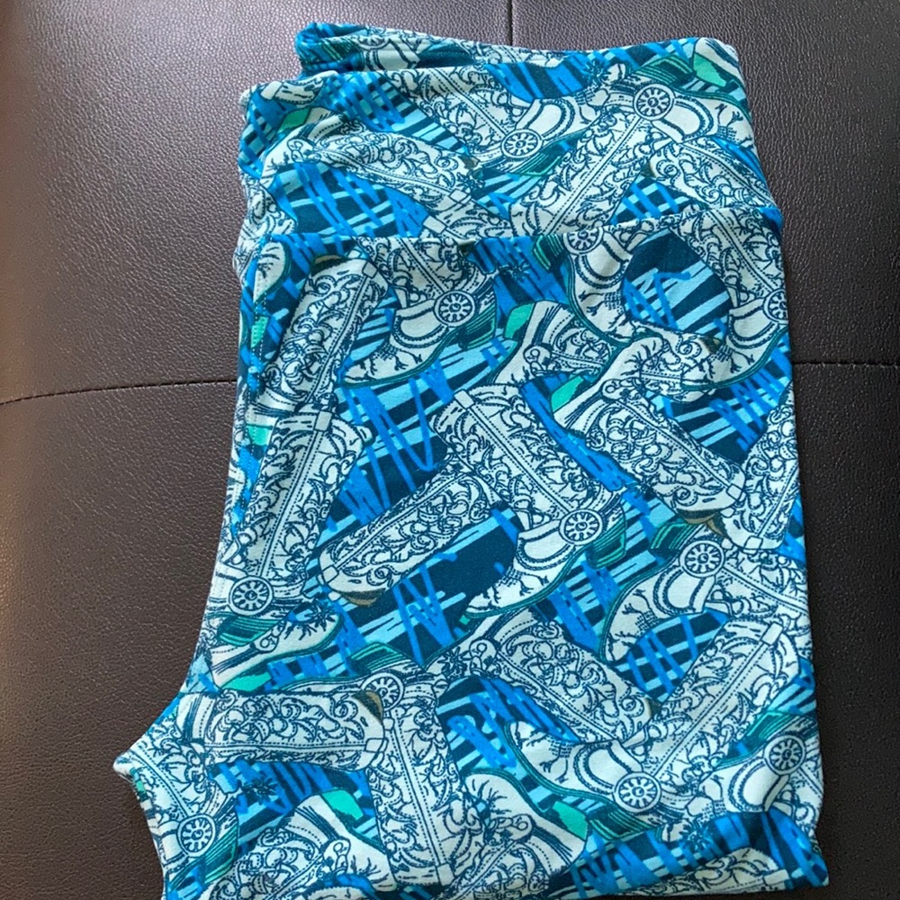 Tall and curvy cowboy boot LuLaRoe Leggings